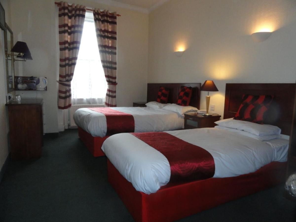 Отель Clifton Court Hotel Дублин