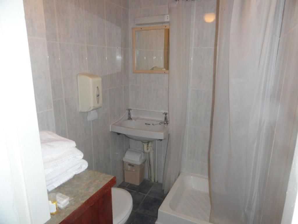Отель Clifton Court Hotel Дублин